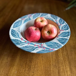 Winterberry Shallow Serving Dish