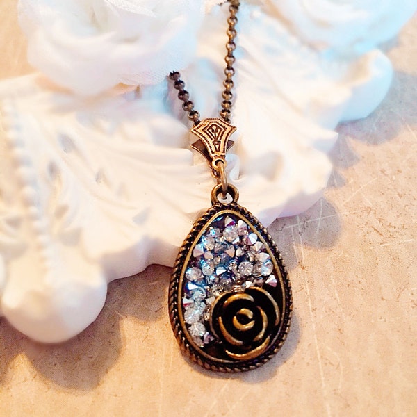 Best Gift for Girlfriend - Victorian Necklace - Rose Necklace - Inspired Druzy Necklace - FESTIVAL Rose