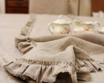 LILY...linen table runner with frayed ruffle