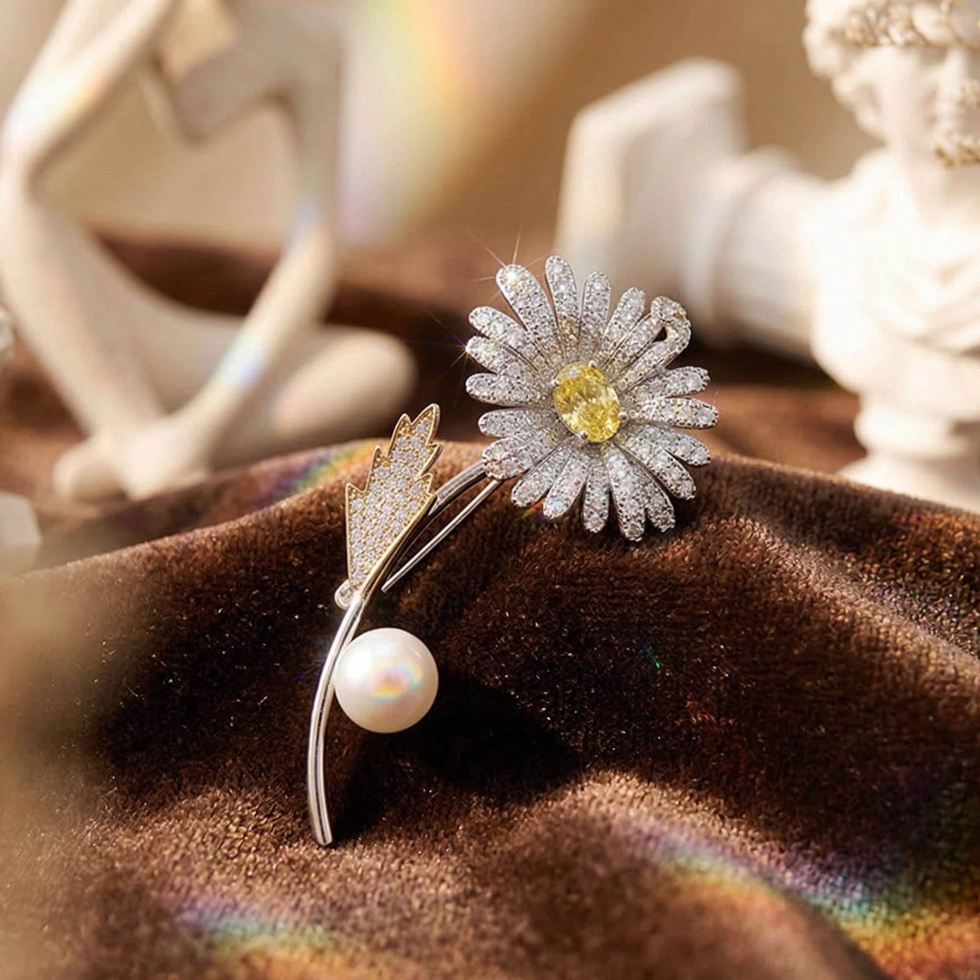 Daisy Pearl Brooch - Etsy display picture 1
