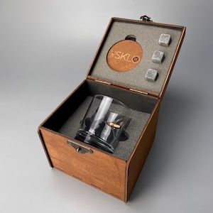 Custom Engraved Whiskey Glass + Stones Set - Father&#39;s Day Gift Best Man Gift, Boyfriend Gift, Gifts for Men