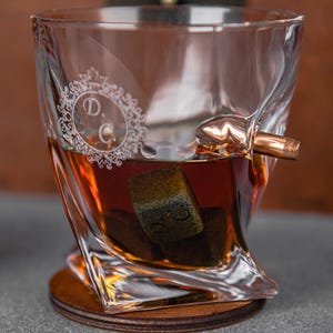 Custom Whiskey Glasses Set with Whiskey Decanter - Brother Wedding Gift for Him, Whiskey Glass, Personalized Bourbon Glasses,Whiskey lover