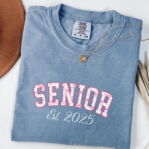 Custom Coquette Senior Class Shirt, Senior Year Shirt, Graduation Shirt, Graduation Gift, Group 2025 Grad Tee, High School Graduate Cute Tee
