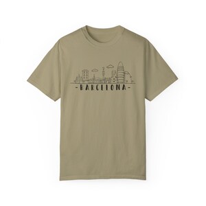 Kopie des Barcelona Skyline Graphic T-Shirts, Perfekt für Reisende, Souvenir Geschenk, Freizeitkleidung, Sommermode, Urban Style, Adventure Tee