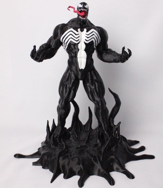 Venom 3D Printed Statue – Hand-painted, Detachable Base – 11