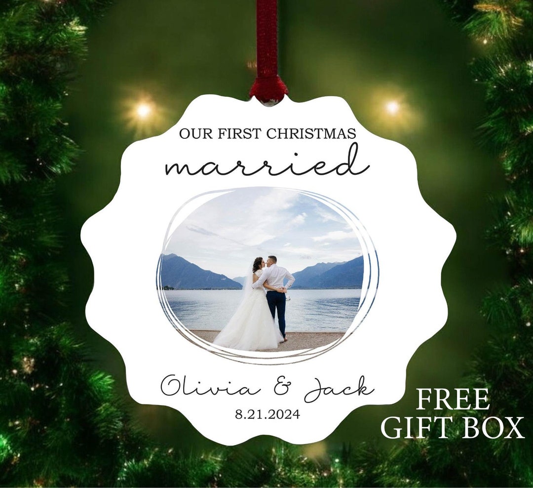 2-Layer Wooden Ornament For Married Couples, Wedding Keepsake And Perf