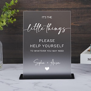 Wedding Bathroom Sign, It&#39;s the Little Things Wedding Sign, Please Help Yourself Sign, Minimalist Wedding Sign, Wedding Bathroom Favor Sign