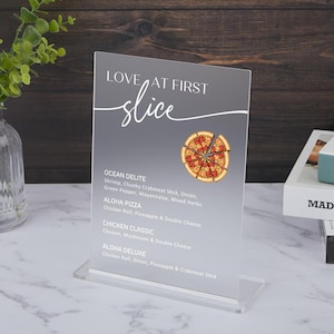 Love at First Stück Pizza-Schild, Pizza-Menü-Schild, Pizza-Bar-Schild für Hochzeit, Hochzeitspizza, Tischmenü-Schild, Love und Pizza-Speisekarte
