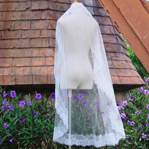 VH48 | Mantilla Lace Bridal Veil | One-Tier Bridal Veil with Lace Trim | Custom Cathedral Lace Veil | Romantic Wedding Veil | Wedding Veil