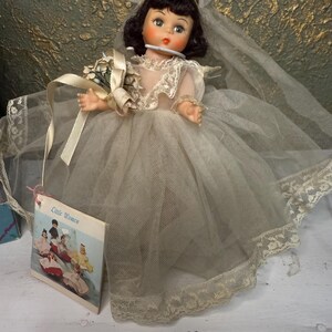 Madame Alexander Bride Doll 8” Original Box 435 – Vintage  display picture 1