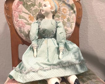Antique German Bisque Doll Vintage Cloth Body Doll Porcelain or Bisque Doll Head Feet Arms Dress Free Shipping Collectible Doll Old blonde