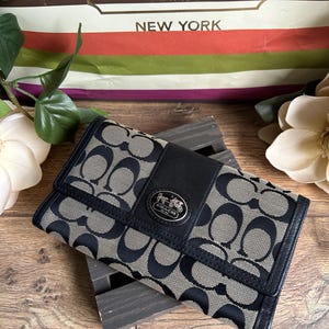 Coach Signature Sutton Slim Black & Silver Envelope Wallet F47300 - Coach Retro, Coach Earth Tone Wallet