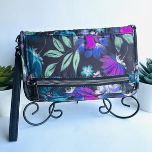 Cartera de pulsera RFID acolchada Lug Tandem SE Bloom negra - Unisex, Cartera de pulsera floral, Cartera de pulsera RFID, Cartera bohemia