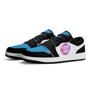 Aangepaste op Carolina geïnspireerde sneakers | Gepersonaliseerde schoenen met logo en kleuren | Unieke uniseks en kinderschoenen