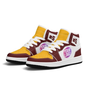 Aangepaste op Washington geïnspireerde schoenen | Gepersonaliseerde sneakers met jouw logo, naam en meer | Uniseks en kinderen