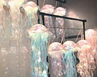 Lampada LED a forma di medusa eterea / Luce a tema oceano che cambia colore
