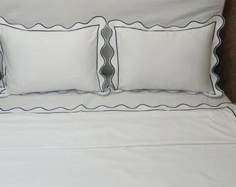600 Thread count white  cotton sateen scalloped & Border embroidery duvet cover set