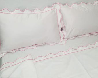 Embroidered Scalloped White Cotton Sateen Sheet Set - 400 Thread Count