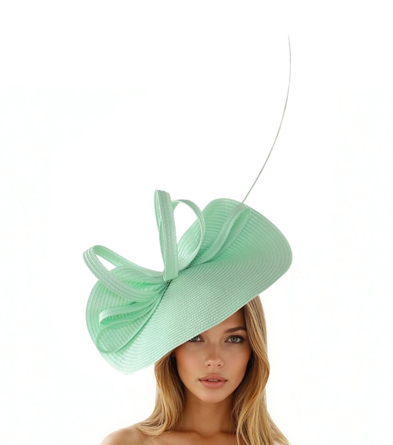White Ivory Statement Fascinator Hatinator Hat Kentucky  display picture 1