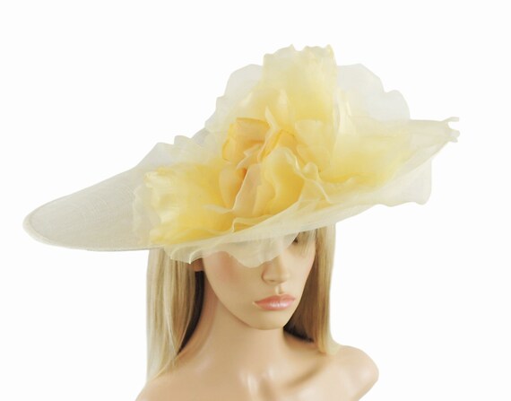 Ladies cream cheap occasion hats
