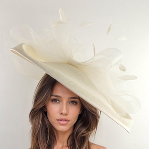 Cream Ivory Off White Statement Hatinator Kentucky Derby Fascinator Womens Ascot Headwear Ladies Day Hats Formal Occasion Fancy Hat Races