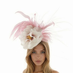 Big Pink Hat Ky Oaks - Etsy display picture 3