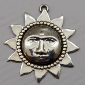 Vtg Sterling Silver SUN Face Charm or Pendant