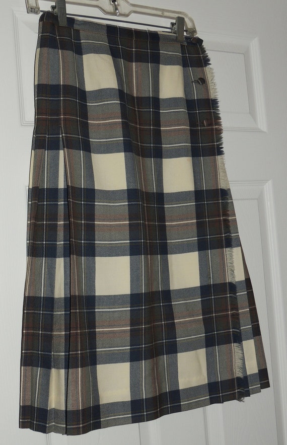 ALJEAN of Canada Small, Pure Virgin Wool Blue Plai