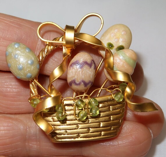 Vintage EASTER BASKET Brooch - image 2
