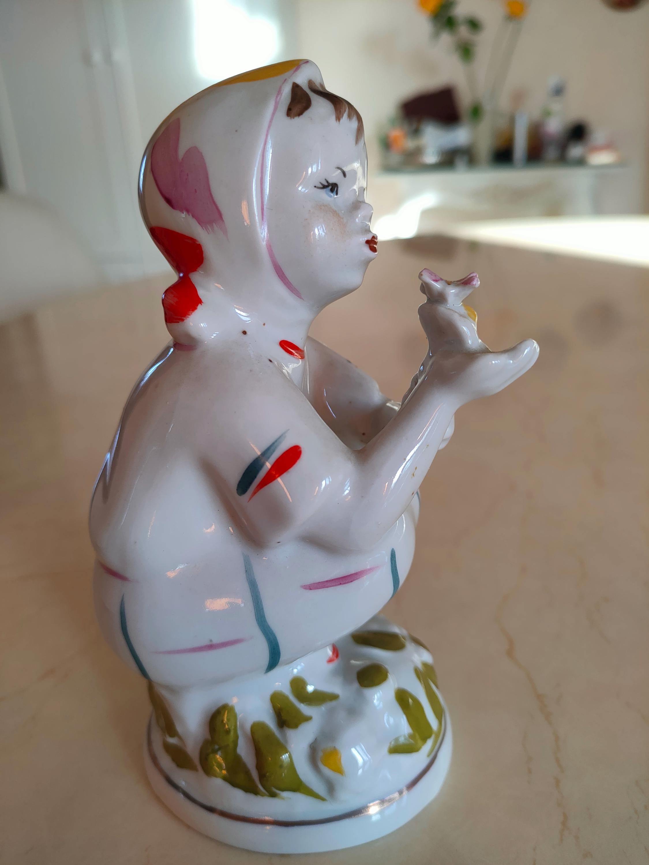 デュレボ ソ連 ロシア ソビエト 磁器置物 時代品 唐物 - メルカリ