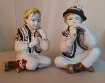 Rare figurine en porcelaine URSS des années 1950 « Enfants houtsoul (ukrainiens) » (Usine de porcelaine Baranovsky (Baranovka))