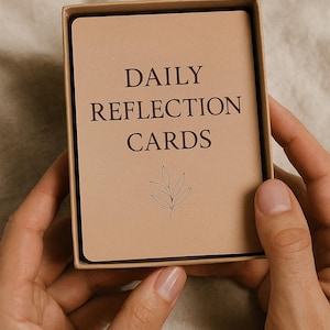 Cartões de Reflexão Diária – 30 Sugestões de Diário para Imprimir para Autoconsciência, Atenção Plena e Crescimento Pessoal | Conjunto de Cartões em PDF Digital