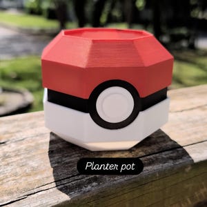 Pokéball Planter Pot – 3D Printed with Drainage & Removable Lid