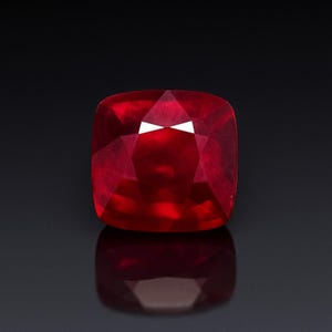 Cushion Cut Ruby Gemstone – Artisan Jewelry Making (13x12.5x8 MM)