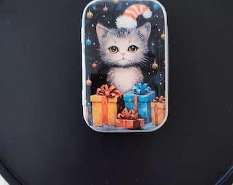 Handmade Christmas Kitten Notions Tin: Resin-Coated Pill Box