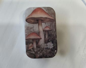 Mushroom Notions Tin: Forest Fairy Pill Box