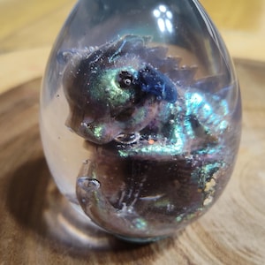 ドラゴンの卵と赤ちゃんドラゴン、ペーパーウェイト、置物、小物、装飾品、デコレーション