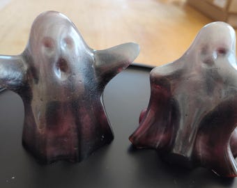 Glitter Resin Ghosts: Spooky Halloween Decor, Set of Two