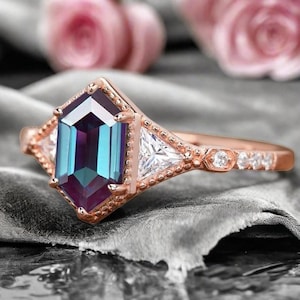 Hexagon Cut Alexandrite Engagement Ring Alexandrite Gemstone Bridal Ring Rose Gold Alexandrite Ring Promise Moissanite Ring Anniversary Gift