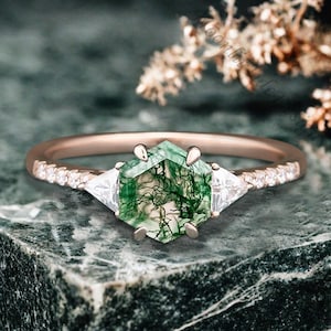 Hexagon Cut Moss Agate Engagement Ring Unique Vintage Green Agate Wedding Ring Hexagon Green Gemstone Ring Moissanite Cluster Ring For Women