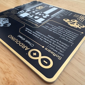Sous-bocks de feuille de triche pour carte PCB Arduino : carte de circuit imprimé Gold Trace