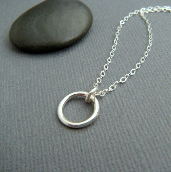 Silver Ring Necklace. Small Circle Necklace. Simple Everyday - Etsy