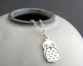 tiny silver owl necklace. small sterling silver animal pendant. spirit totem. small simple wisdom symbol jewelry. bird good luck charm