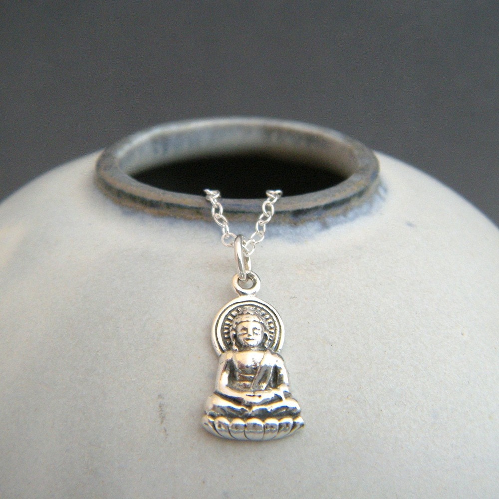 Buddha pendant necklace discount