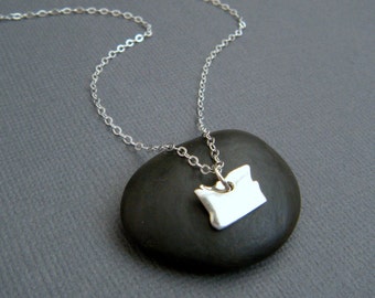 sterling silver Oregon state necklace. OR state jewelry. tiny simple everyday jewelry. dainty. travel. I love OR pendant