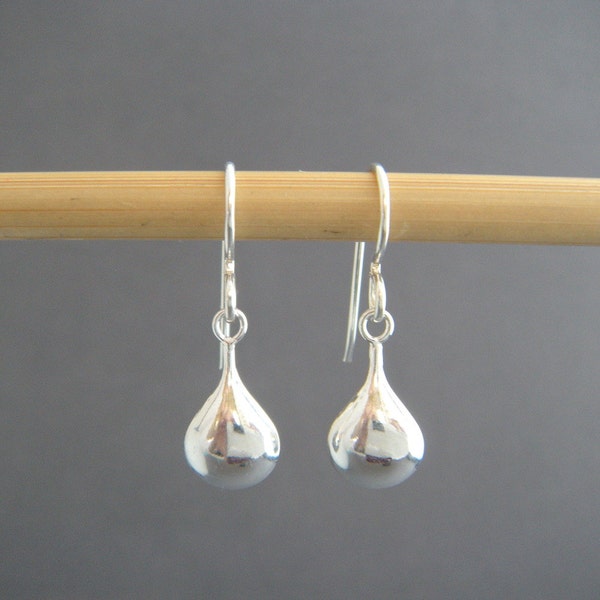 small silver teardrop earrings simple sterling earrings drop puff oval dangle everyday simple minimalist jewelry leverback lever back hook