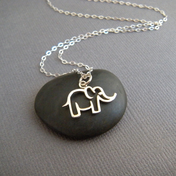 Mama elephant hotsell necklace