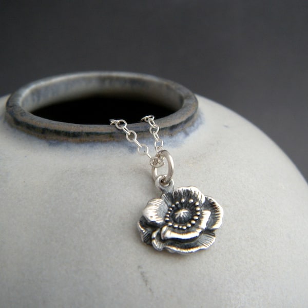 tiny silver poppy flower necklace. small nature pendant. sterling floral charm. simple delicate dainty everyday jewelry gift for her 1/2"