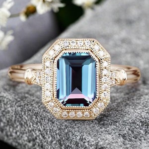 Emerald Cut Alexandrite Ring Art Deco Alexandrite Engagement Ring Yellow Gold Art Deco Cluster Moissanite Bridal Promise Ring Gift For Her