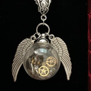 Steampunk jewelry Pendant Gift for her Steampunk Glass Bottle Necklace with Vintage Watch Parts, Wheels, Gears and wings